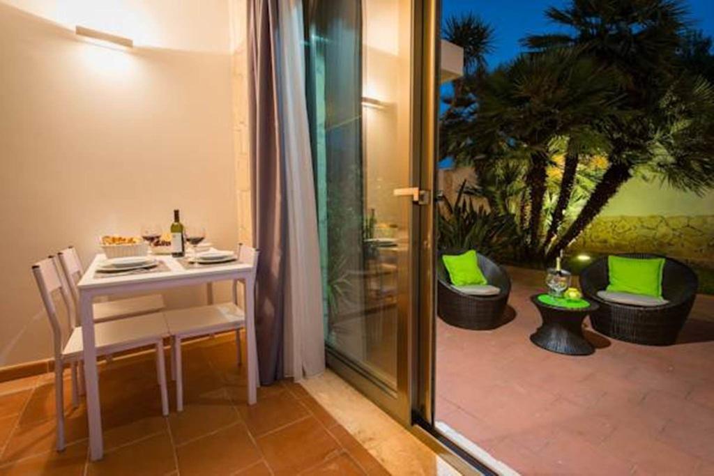 Birkin Apartments Cagliari Eksteriør bilde